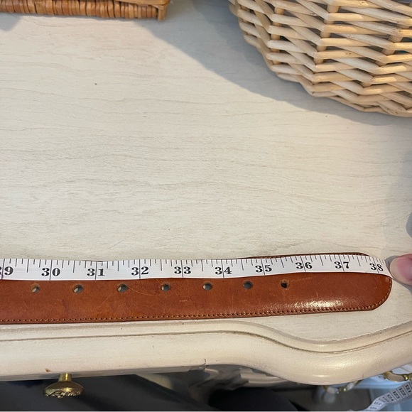 Ralph Lauren Tan Leather Belt with Silver Clasp - Picture 6 of 6